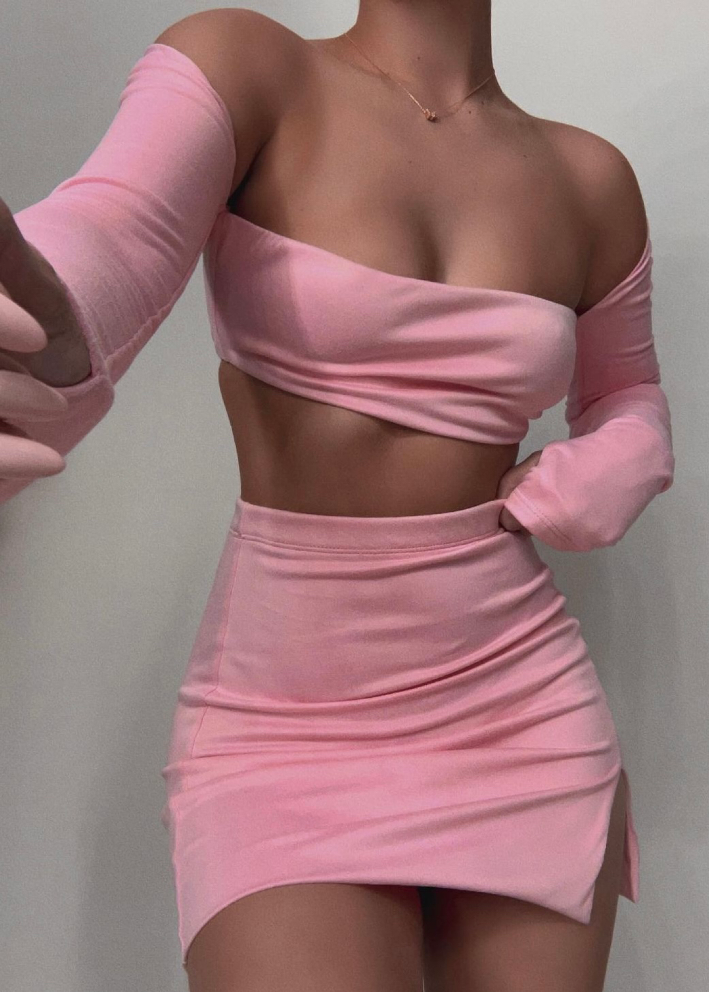 Rose Long Sleeve Crop Top & Skirt Set (Baby Pink) – Classy Boujee Sassy