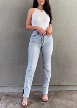 Load image into Gallery viewer, Living My Best Life Split High Rise Jeans (Light Wash)
